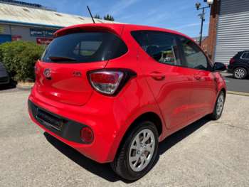 Used Hyundai i10 2018 for sale - 75130206: Photo