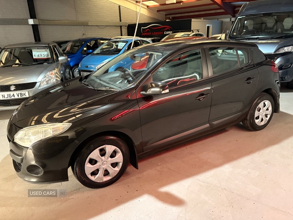 Used Renault Megane 2010 for sale - 77982862: Photo 5