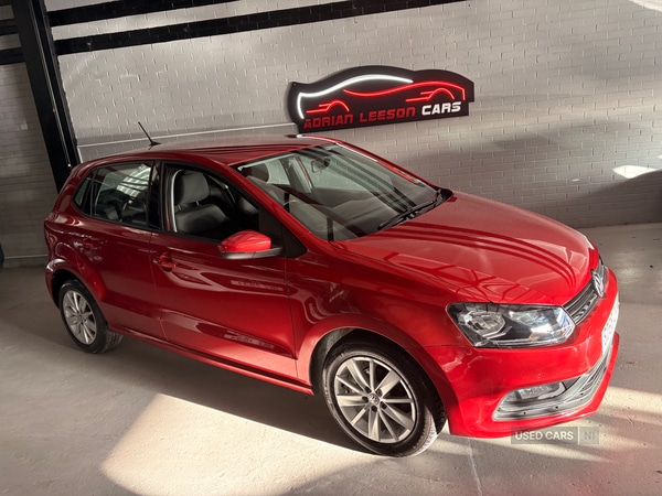 Used Volkswagen Polo 2015 for sale - 77067380: Photo 1