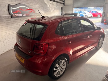 Used Volkswagen Polo 2015 for sale - 77067380: Photo