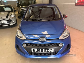 Used Hyundai i10 2019 for sale - 77599503: Photo