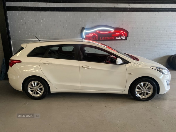 Used Hyundai i30 2012 for sale - 76327534: Photo 2