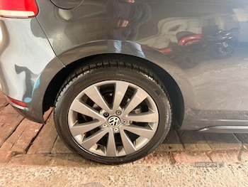 Used Volkswagen Golf 2012 for sale - 79374982: Photo