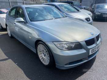 2005 - 325i SE 4dr