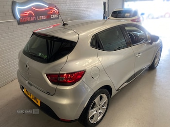 Used Renault Clio 2014 for sale - 75601677: Photo