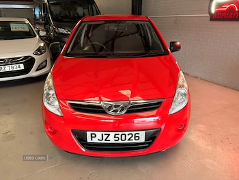 Used Hyundai i20 2009 for sale - 76914144: Photo