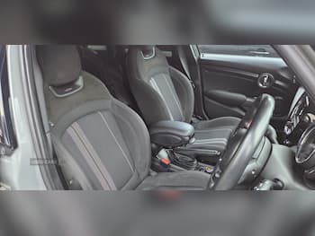 Used MINI Hatch 2020 for sale - 79413483: Photo