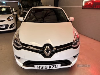 Used Renault Clio 2019 for sale - 78475847: Photo
