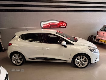 Used Renault Clio 2019 for sale - 78475847: Photo