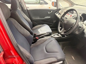 Used Honda Jazz 2015 for sale - 79338254: Photo