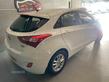 Used Hyundai i30 2015 for sale - 76634513: Photo