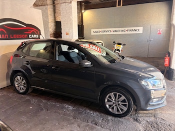 Used Volkswagen Polo 2015 for sale - 78385070: Photo