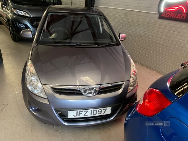 Used Hyundai i20 2012 for sale - 76123183: Photo 2
