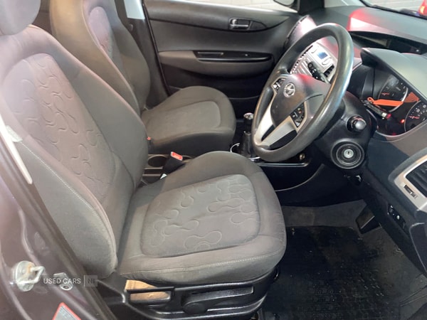 Used Hyundai i20 2012 for sale - 76123183: Photo 4