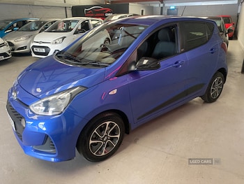 Used Hyundai i10 2019 for sale - 76399885: Photo