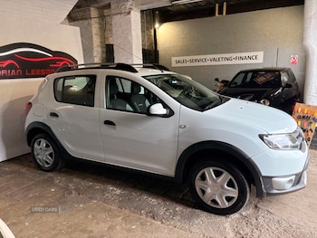 Used Dacia Sandero Stepway 2014 for sale - 79085908: Photo