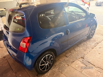 Used Renault Twingo 2010 for sale - 79577790: Photo