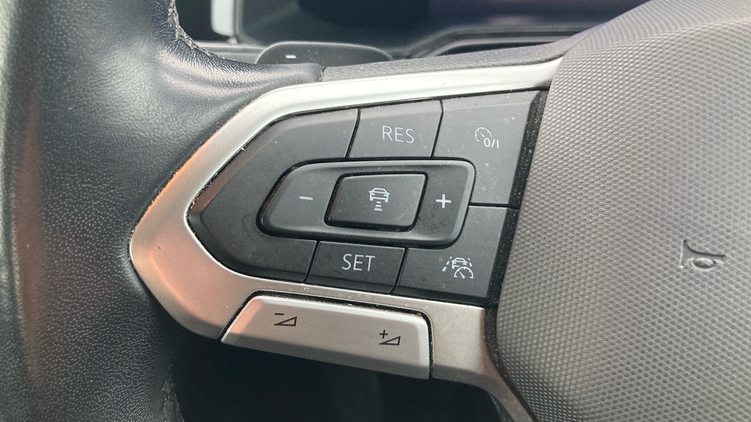 Used Volkswagen Polo 2021 for sale - 77035724: Photo 24