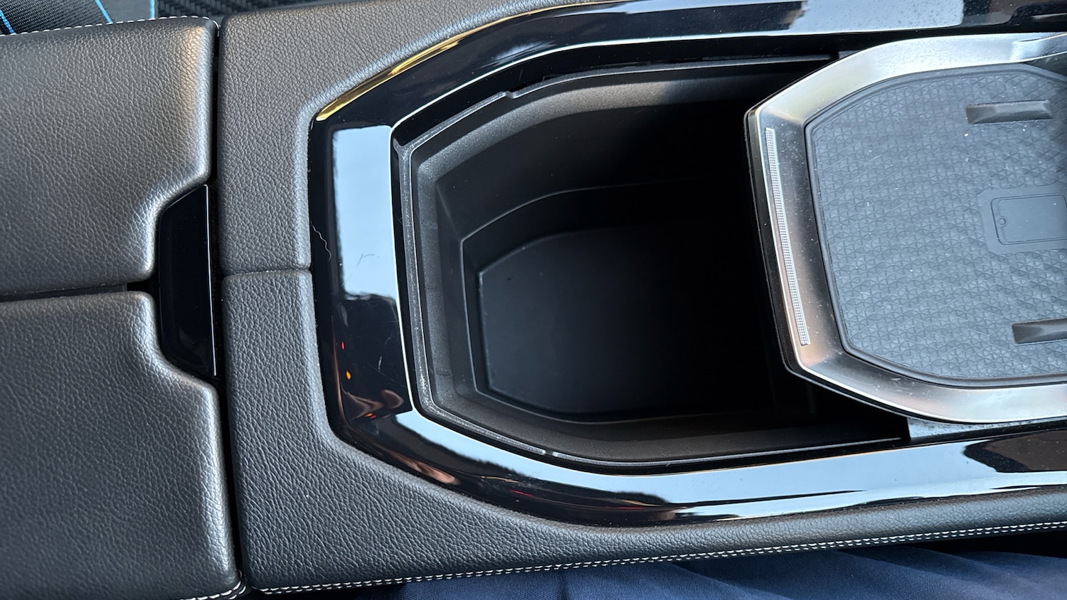 Used Renault Austral 2024 for sale - 77077792: Photo 25