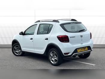 Used Dacia Sandero Stepway 2020 for sale - 75870013: Photo