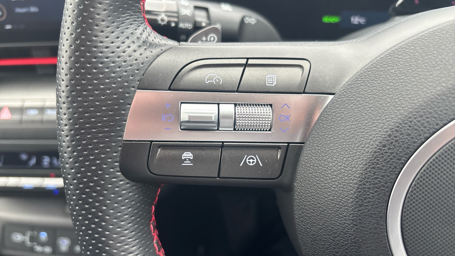 Used Hyundai KONA 2025 for sale - 77733018: Photo 40