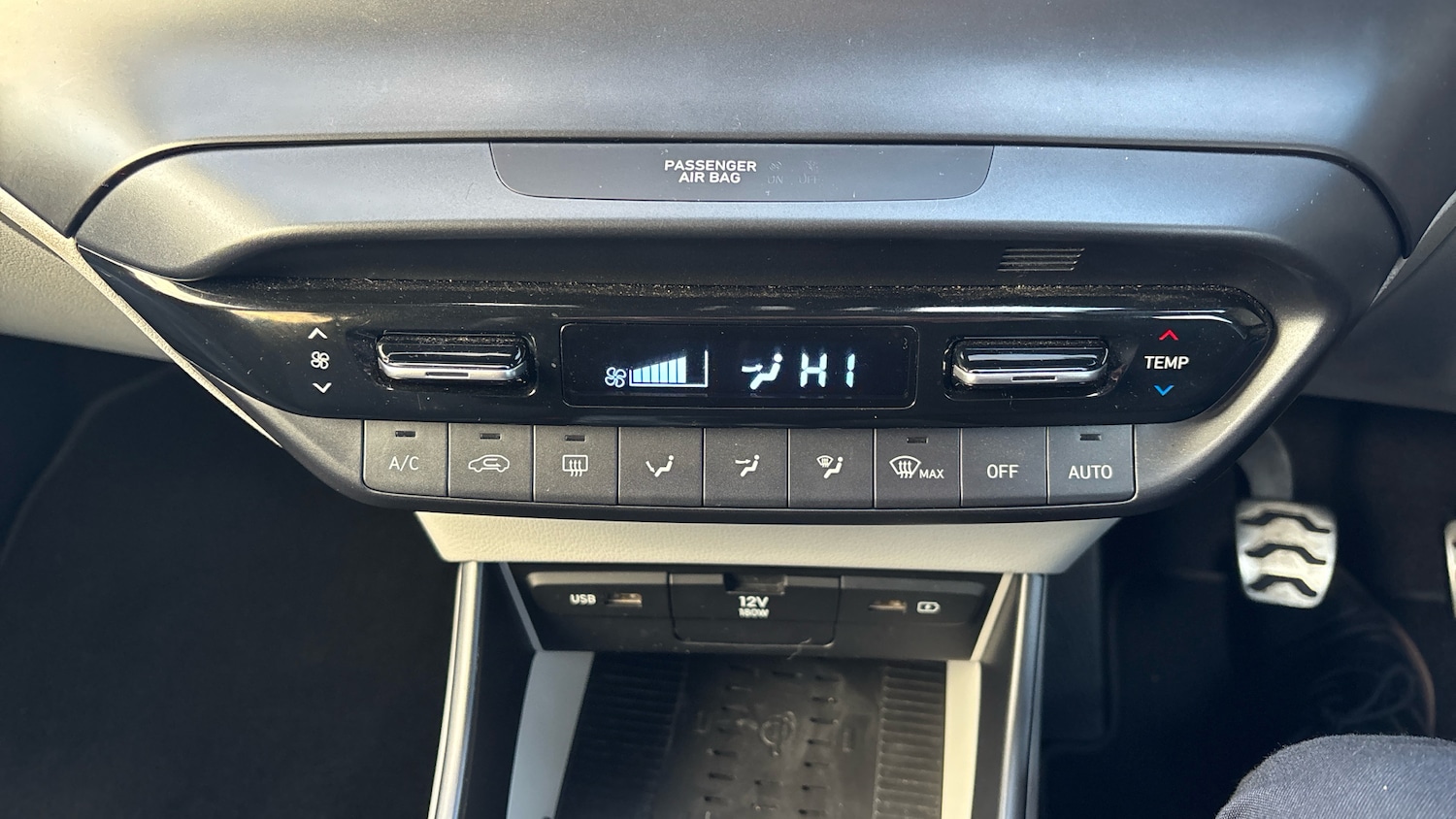 Used Hyundai BAYON 2023 for sale - 76638570: Photo 24