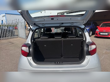 Used Hyundai i10 2022 for sale - 79299088: Photo