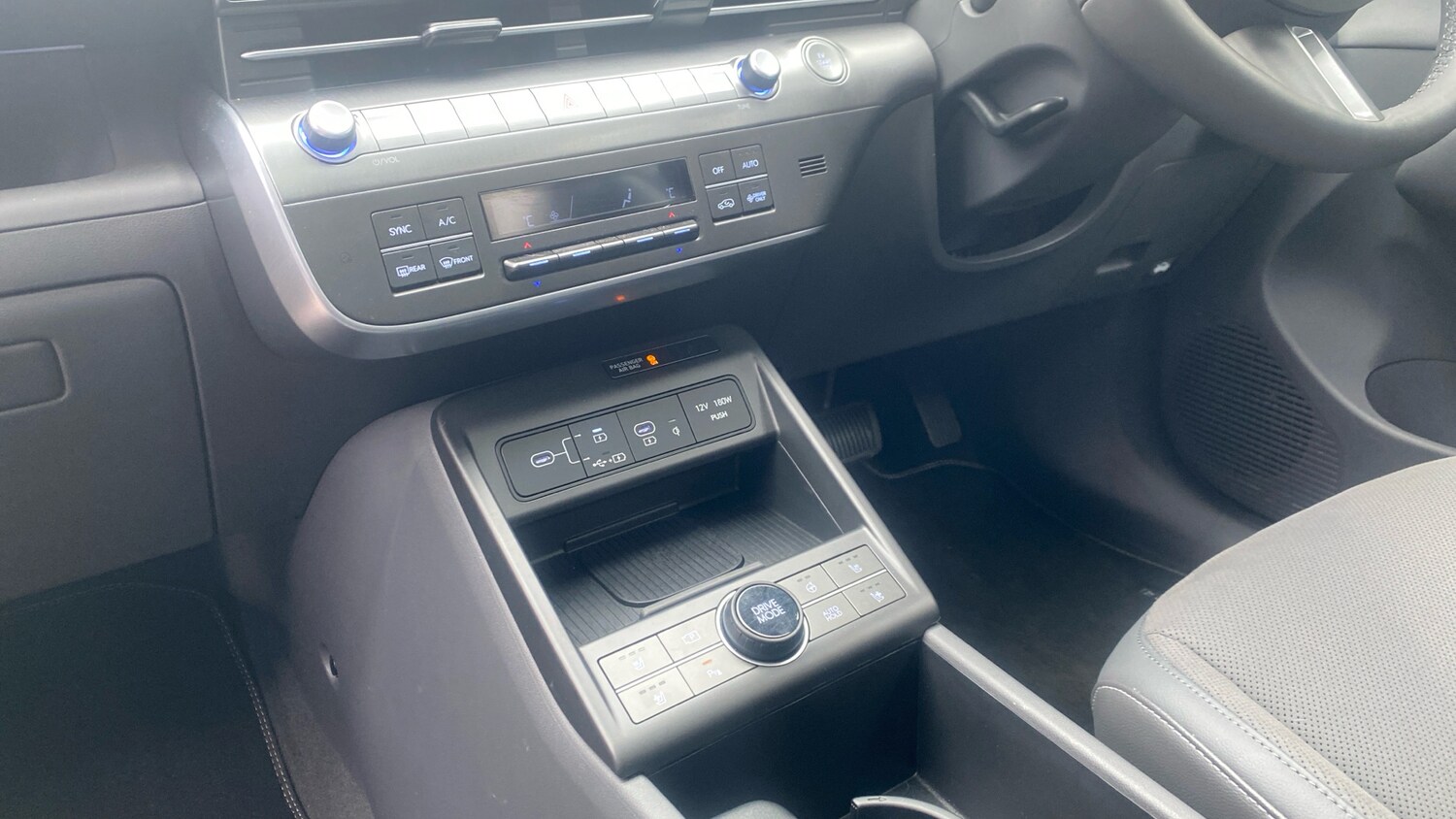 Used Hyundai KONA 2024 for sale - 77997521: Photo 13