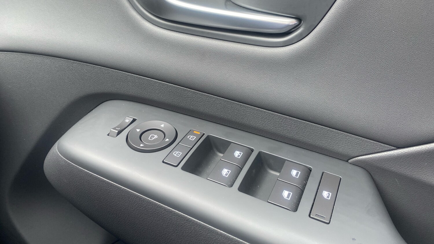 Used Hyundai KONA 2024 for sale - 77997521: Photo 24