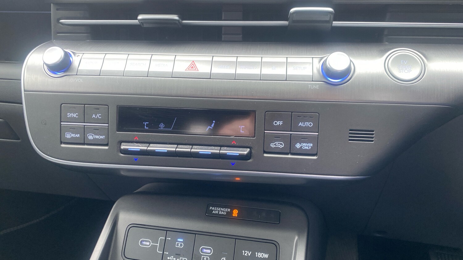 Used Hyundai KONA 2024 for sale - 77997521: Photo 31