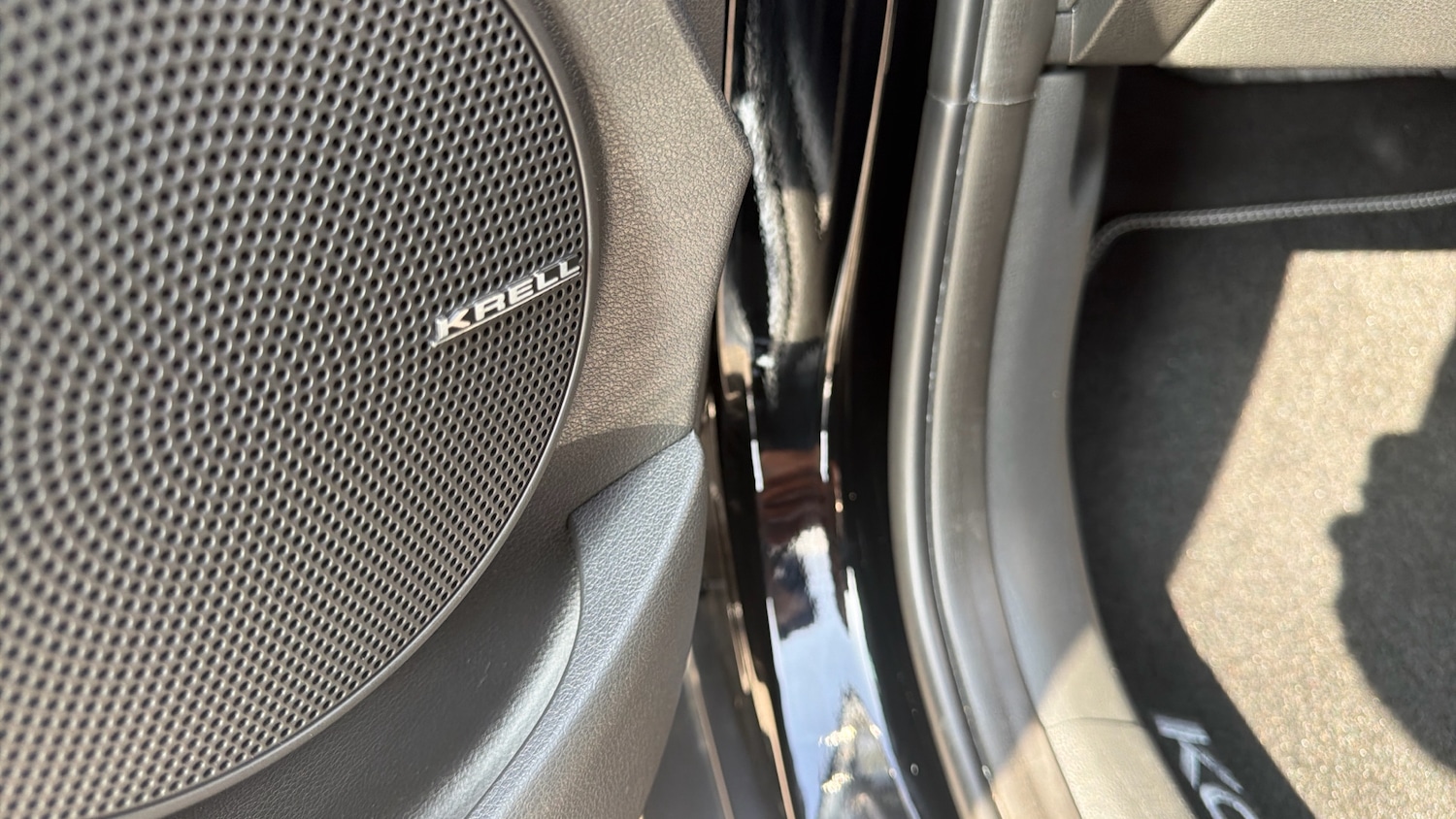 Used Hyundai KONA 2023 for sale - 77997494: Photo 32