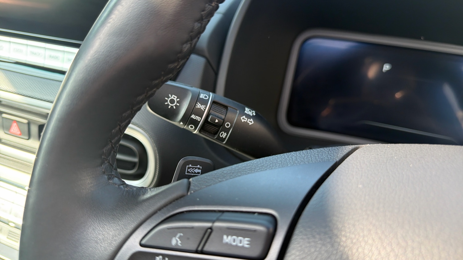 Used Hyundai KONA 2023 for sale - 77997494: Photo 36