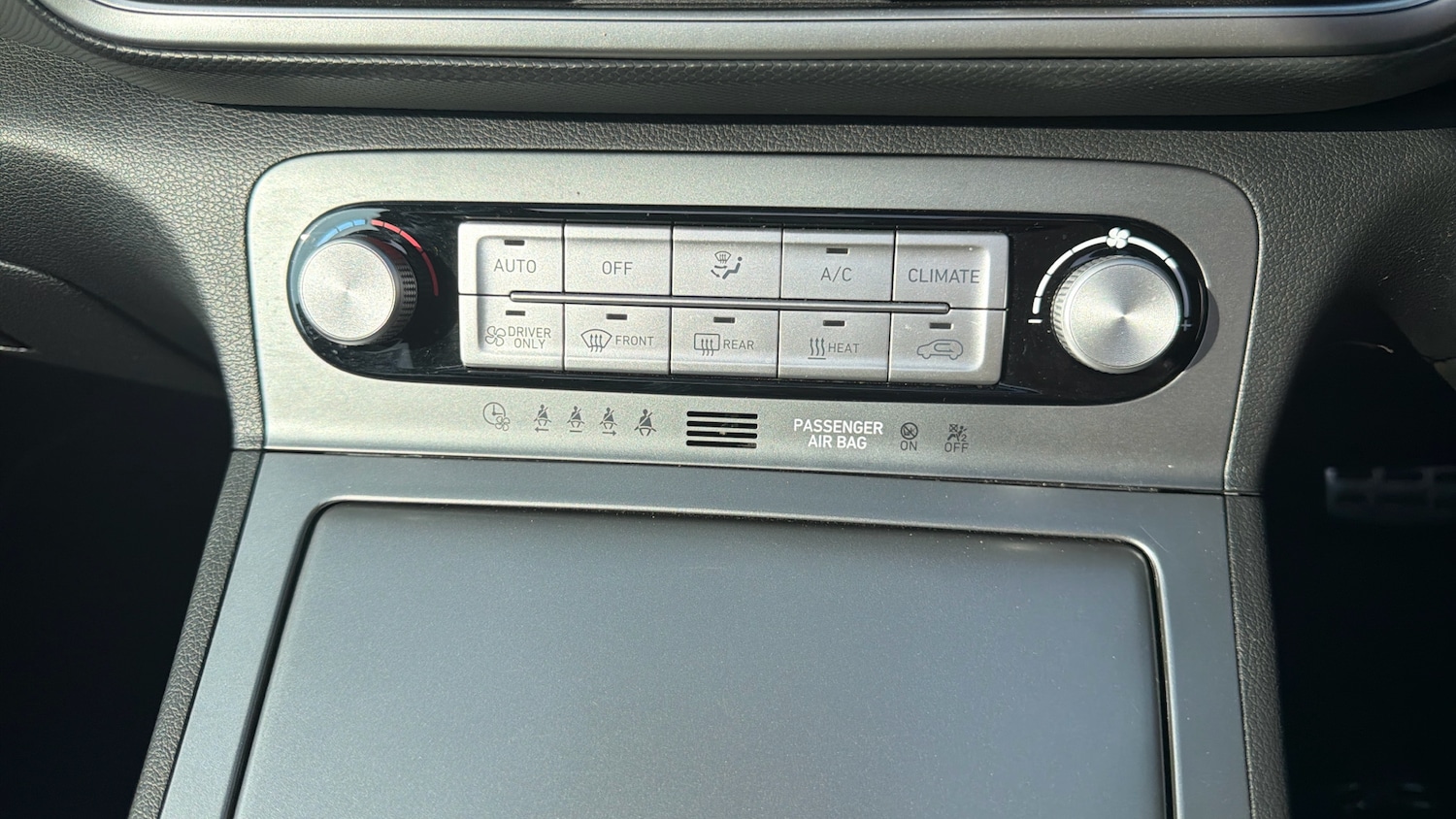 Used Hyundai KONA 2023 for sale - 77997494: Photo 42