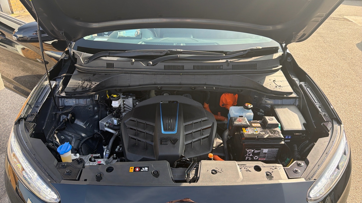 Used Hyundai KONA 2023 for sale - 77997494: Photo 8