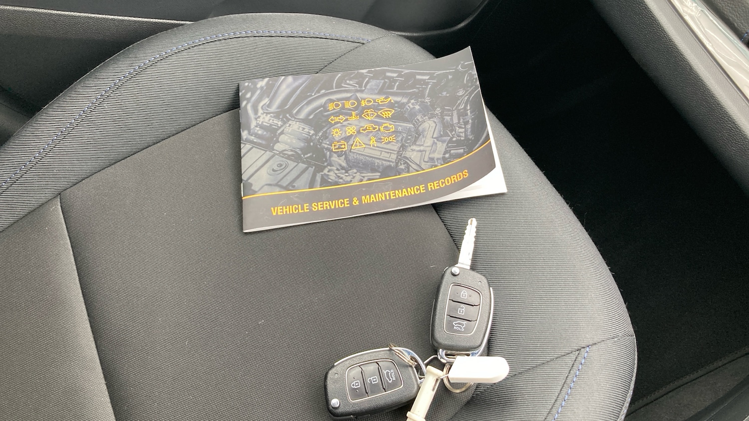 Used Hyundai i10 2019 for sale - 77618814: Photo 19