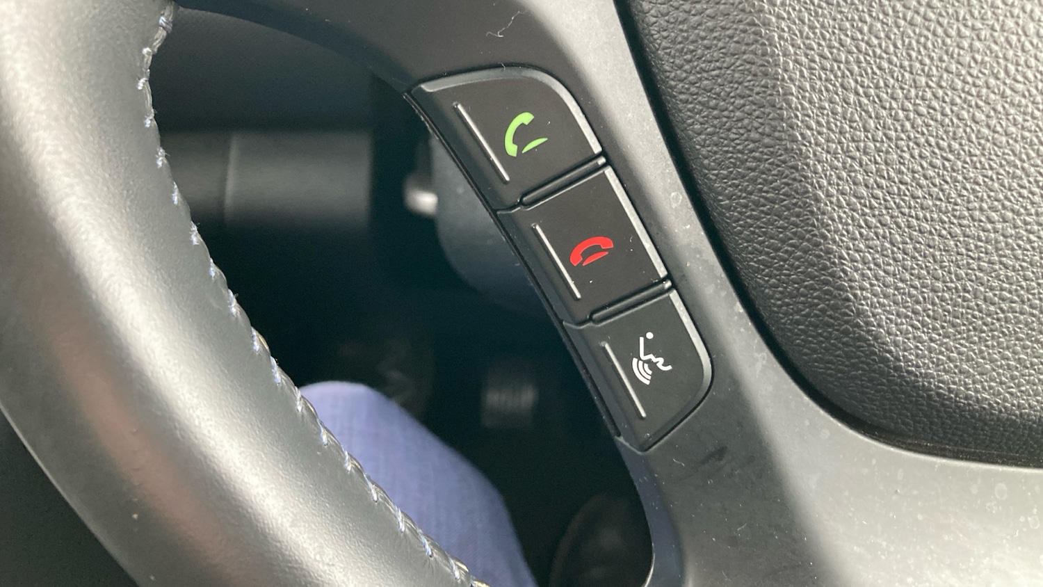 Used Hyundai i10 2019 for sale - 77618814: Photo 42