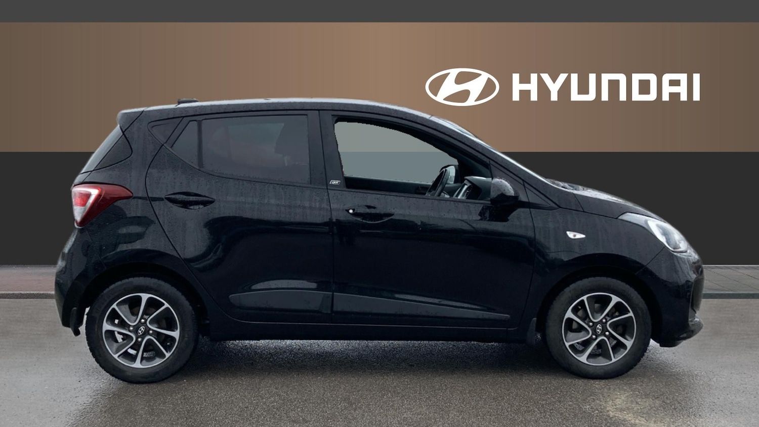 Used Hyundai i10 2019 for sale - 77618814: Photo 5