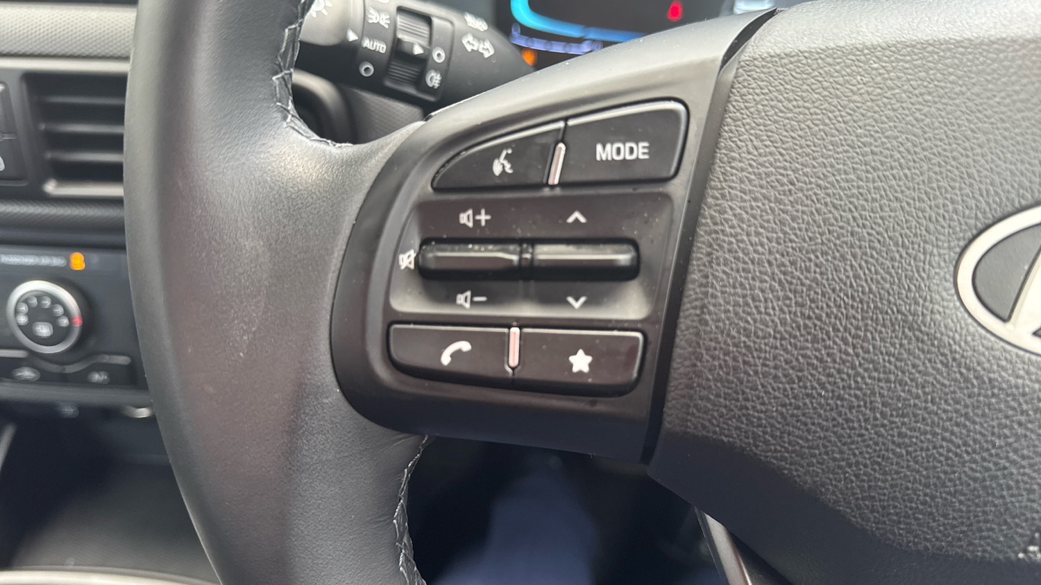 Used Hyundai i10 2025 for sale - 77035741: Photo 21