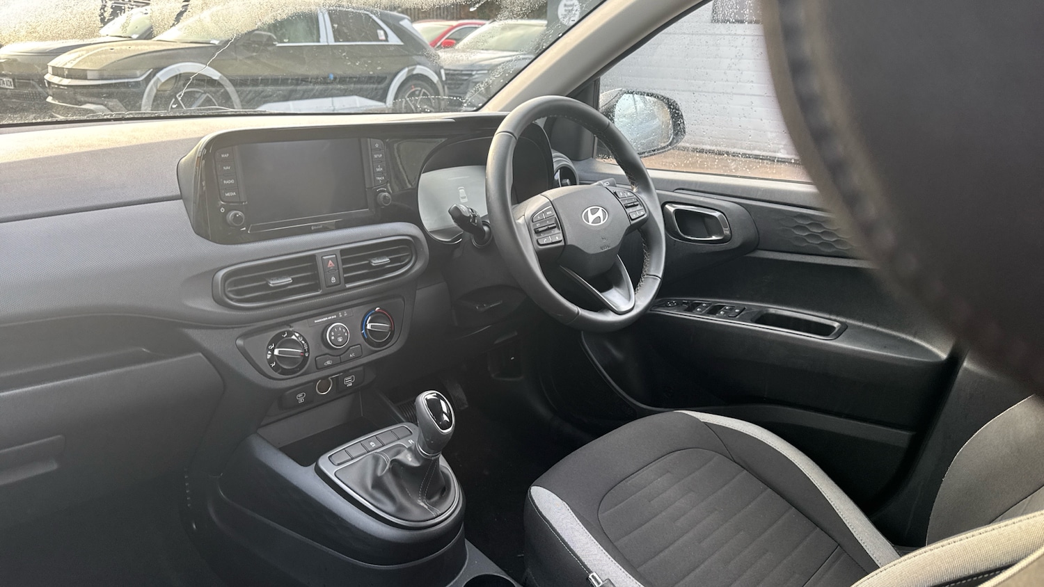 Used Hyundai i10 2025 for sale - 77035741: Photo 9