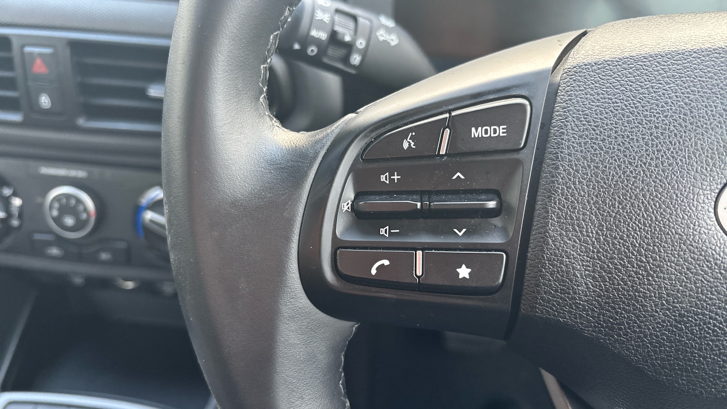 Used Hyundai i10 2025 for sale - 77036644: Photo 29