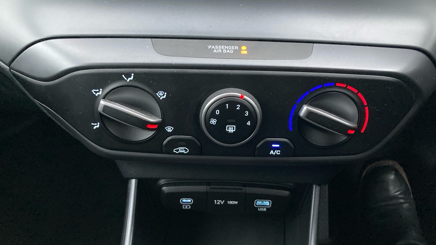 Used Hyundai i20 2025 for sale - 77062013: Photo 33