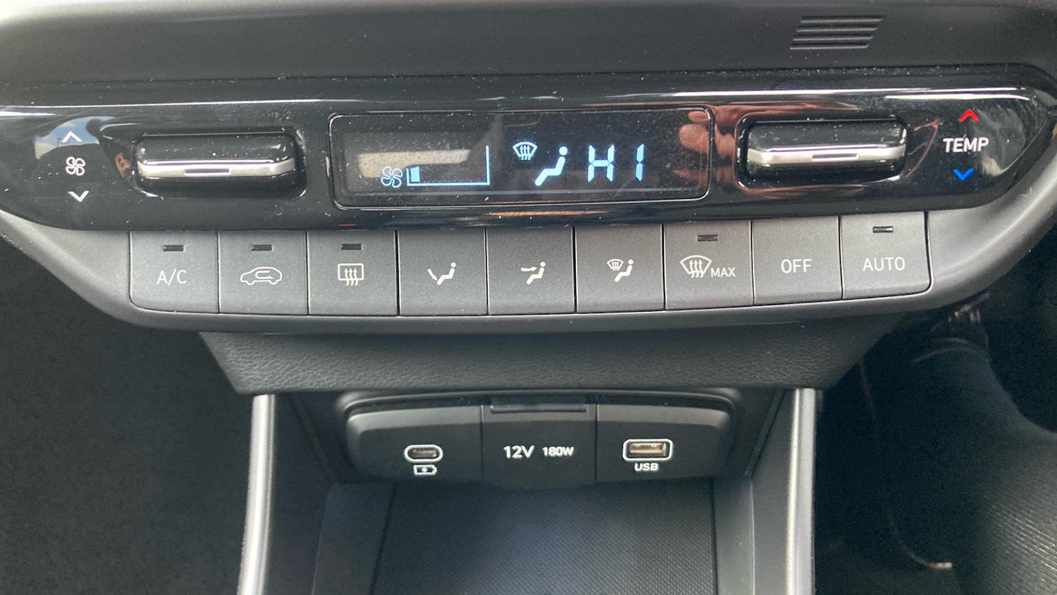 Used Hyundai i20 2025 for sale - 77530157: Photo 29