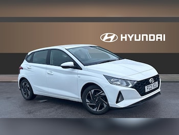 Used Hyundai i20 2021 for sale - 77003220: Photo