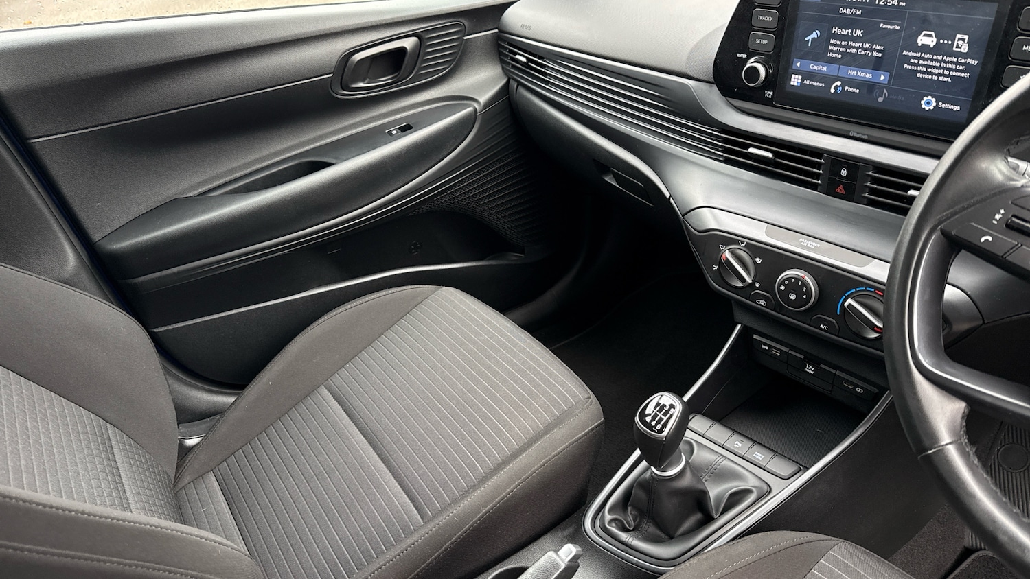 Used Hyundai i20 2022 for sale - 76480222: Photo 14