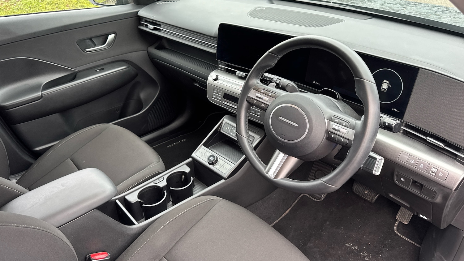 Used Hyundai KONA 2024 for sale - 77350300: Photo 11