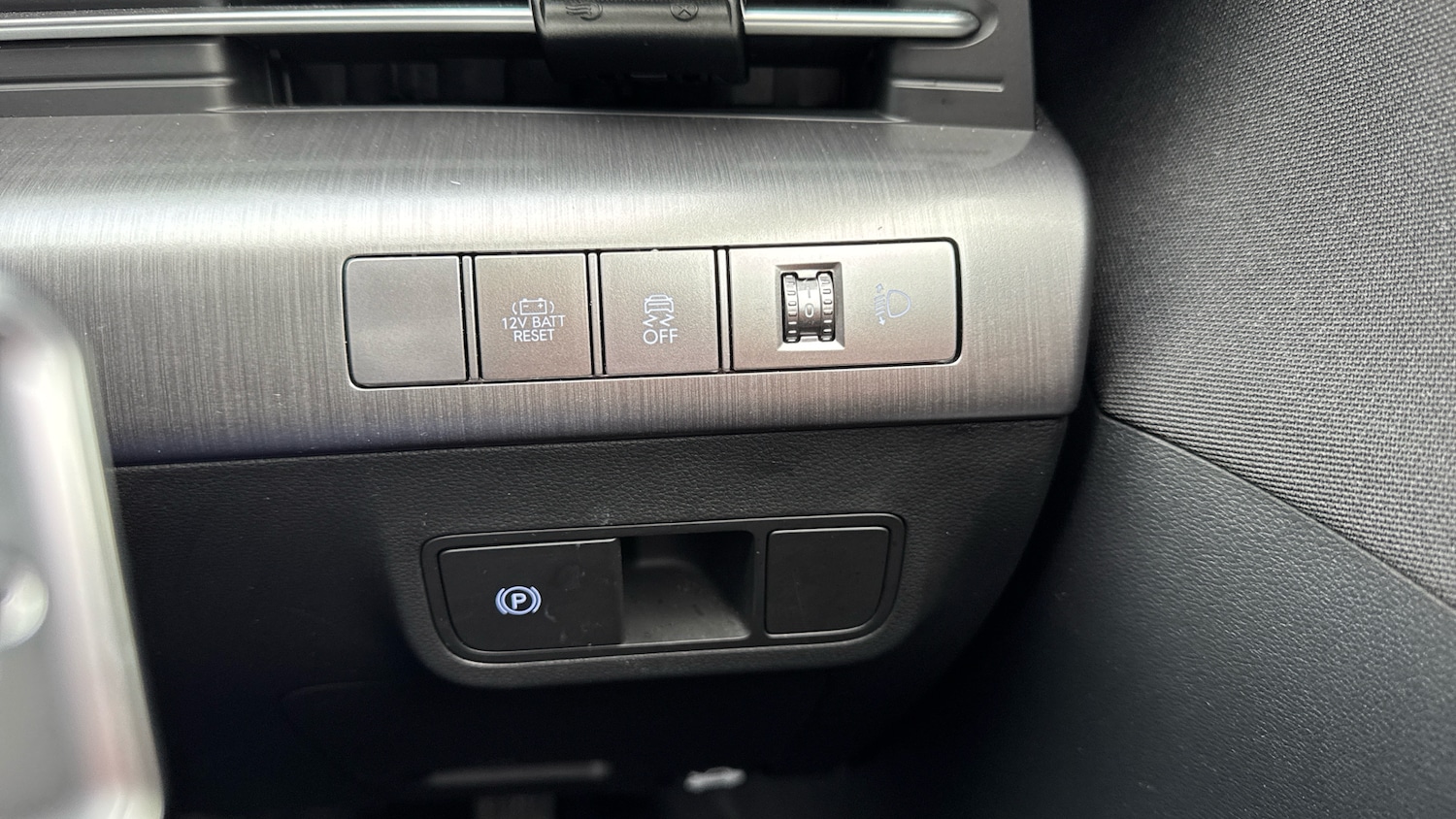 Used Hyundai KONA 2024 for sale - 77350300: Photo 24