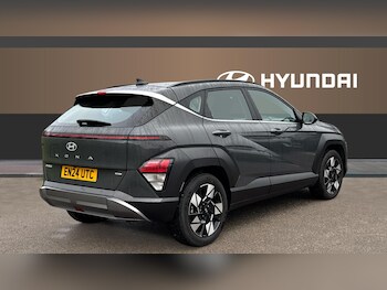 Used Hyundai KONA 2024 for sale - 77350300: Photo