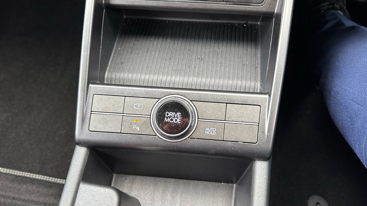 Used Hyundai KONA 2024 for sale - 77350300: Photo 31