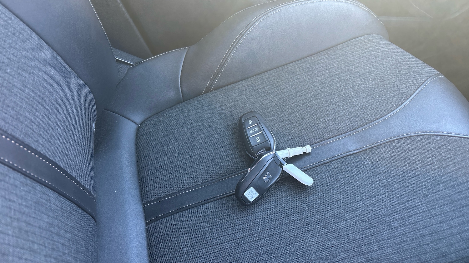 Used Peugeot 3008 2020 for sale - 76762332: Photo 20