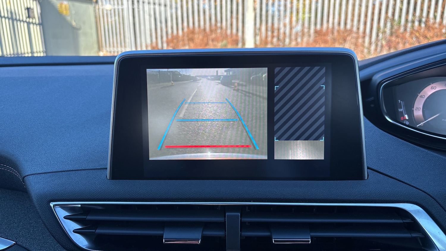 Used Peugeot 3008 2020 for sale - 76762332: Photo 26